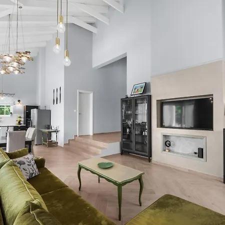 Villa-sienna Cere
